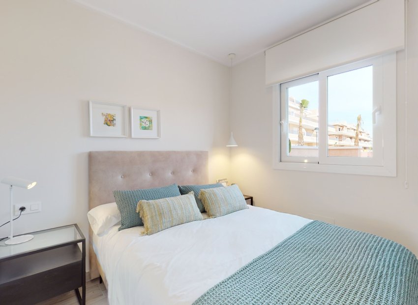 New Build - low-bungalow -
Pilar de la Horadada