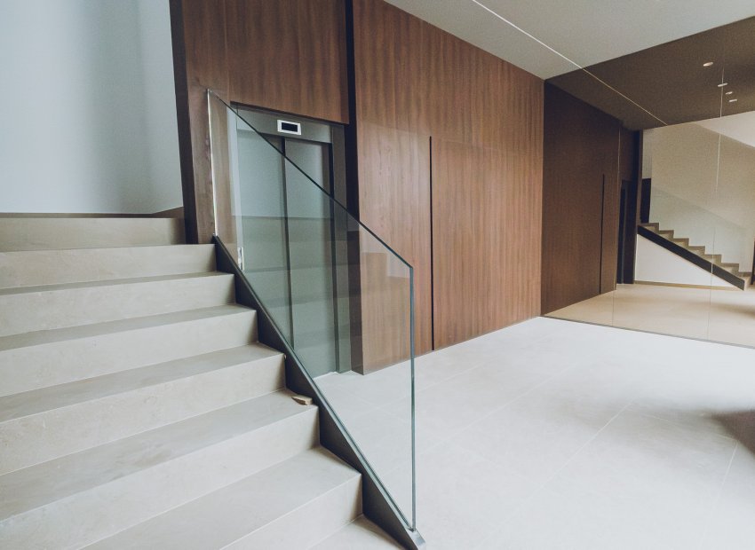 New Build - Penthouse -
Redován