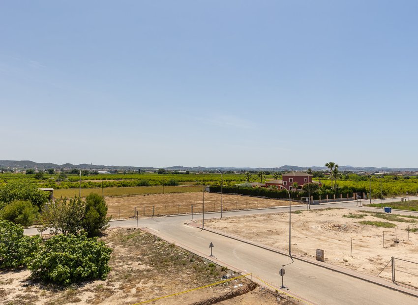 New Build - Semi - Detached Villa -
Rafal