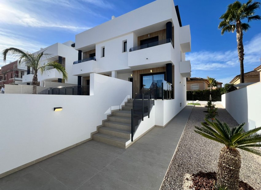 New Build - Town House -
Benferri