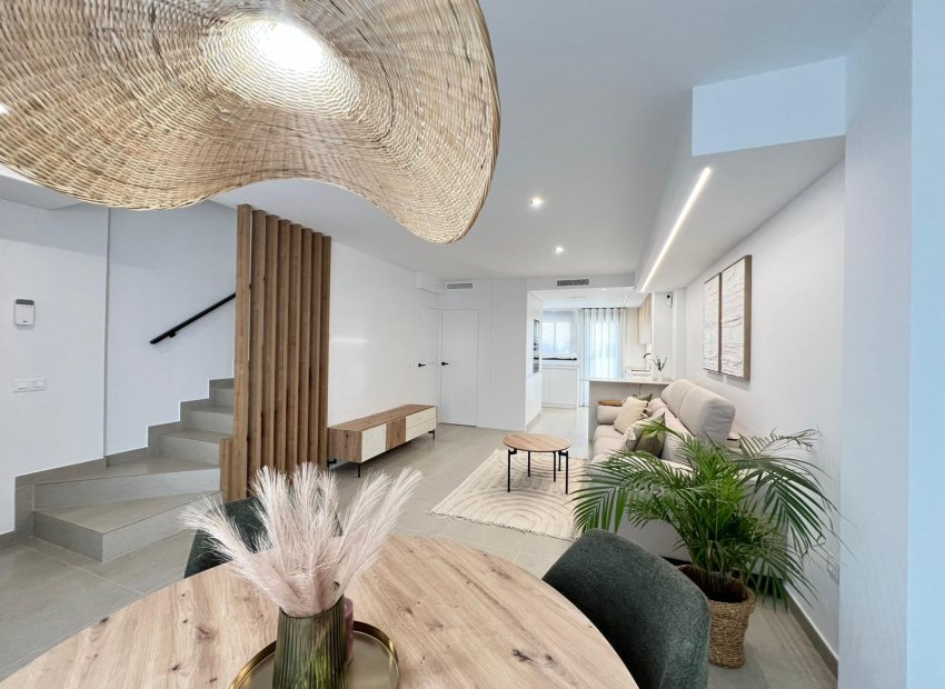 New Build - Town House -
Benferri