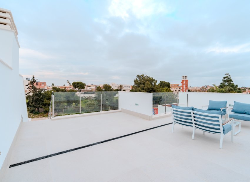 New Build - Town House -
Los Alcazares - Los Alcázares