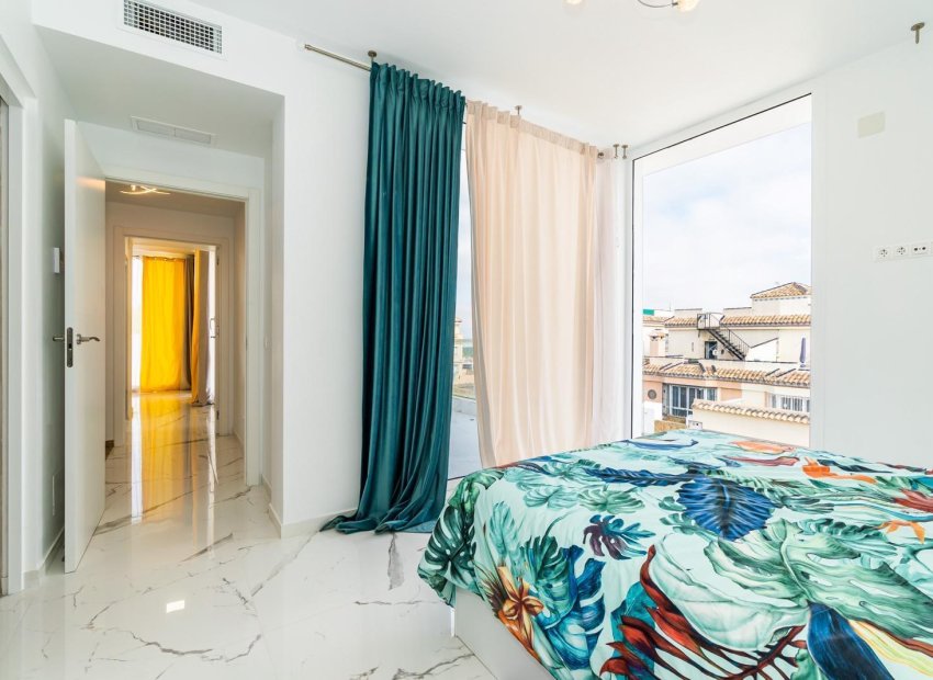 New Build - Town House -
Orihuela Costa