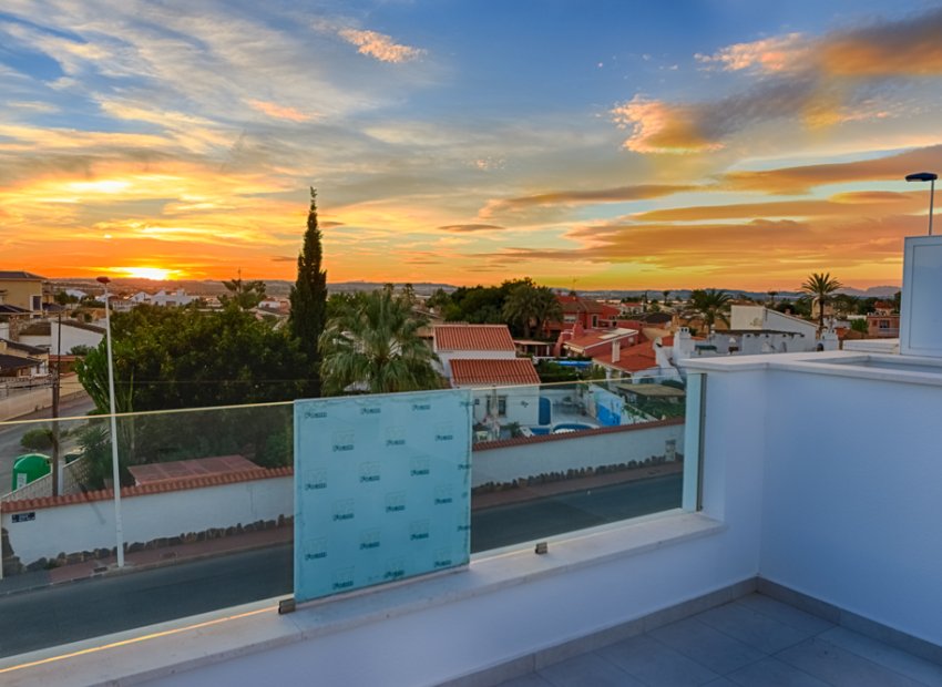 New Build - Town House -
Pilar de la Horadada