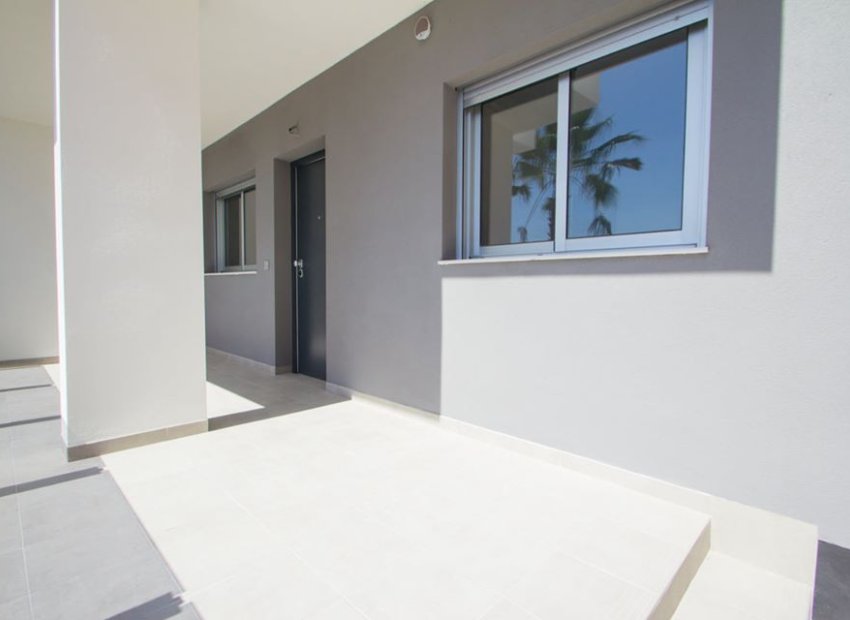 Nieuwbouw Woningen - Appartement -
Res. Las Filipinas
