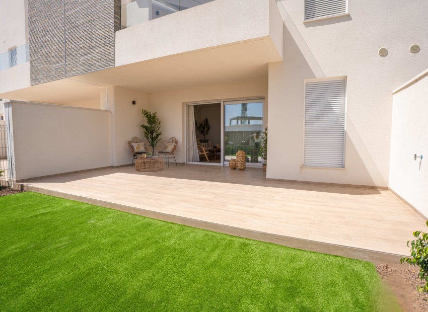 Nieuwbouw Woningen - Bungalow op verdieping -
La Finca Golf