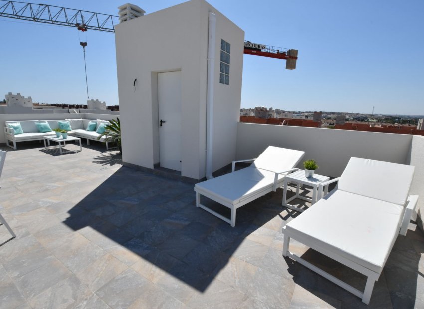 Nieuwbouw Woningen - Bungalow op verdieping -
San Miguel de Salinas