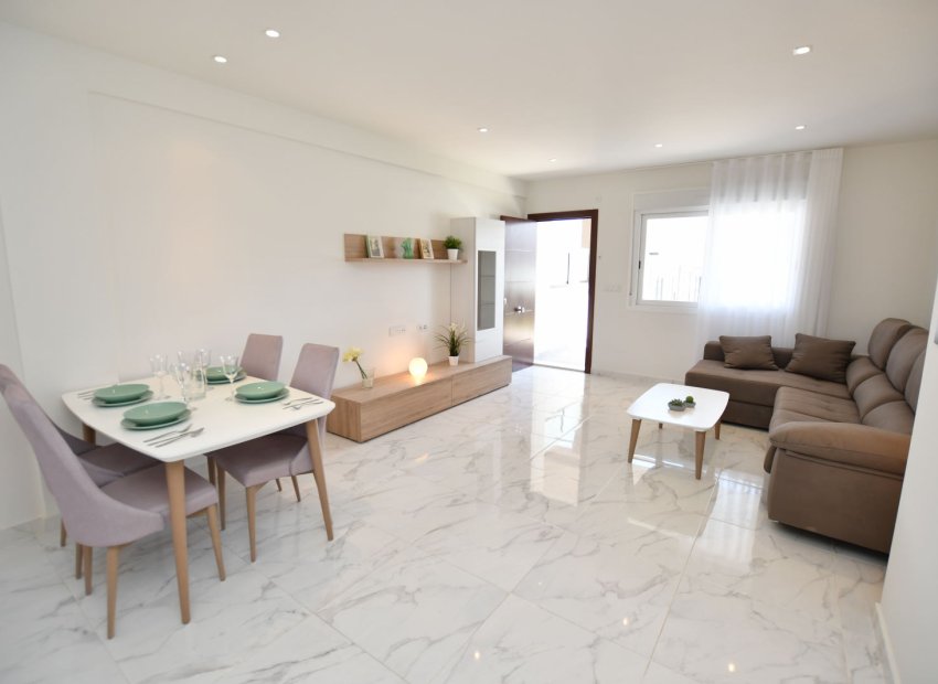 Nieuwbouw Woningen - Bungalow op verdieping -
San Miguel de Salinas