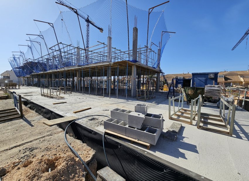 Nieuwbouw Woningen - Bungalow op verdieping -
Torre de la Horadada