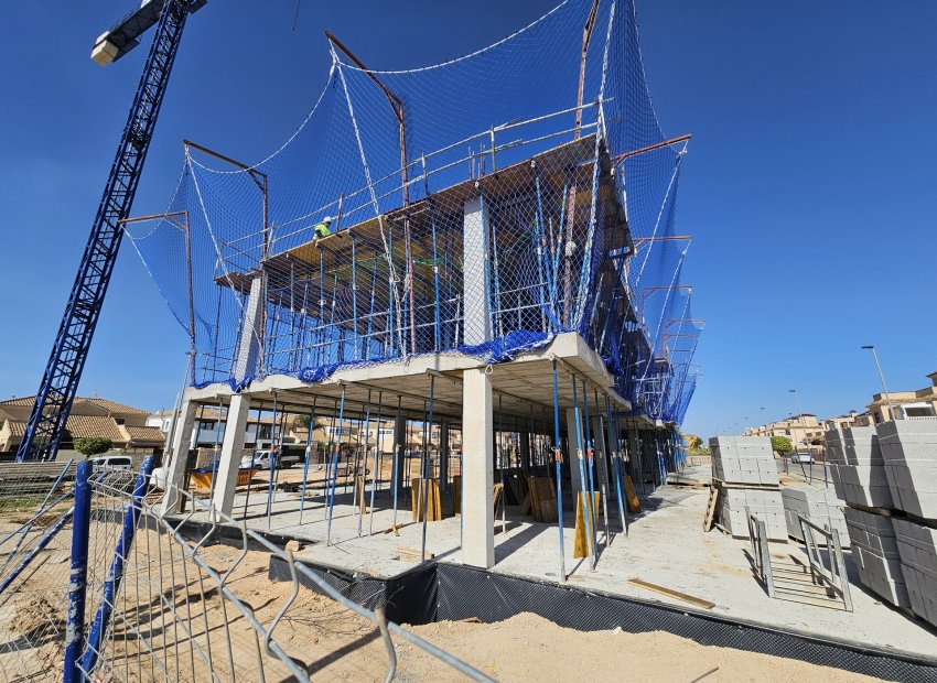 Nieuwbouw Woningen - Bungalow op verdieping -
Torre de la Horadada