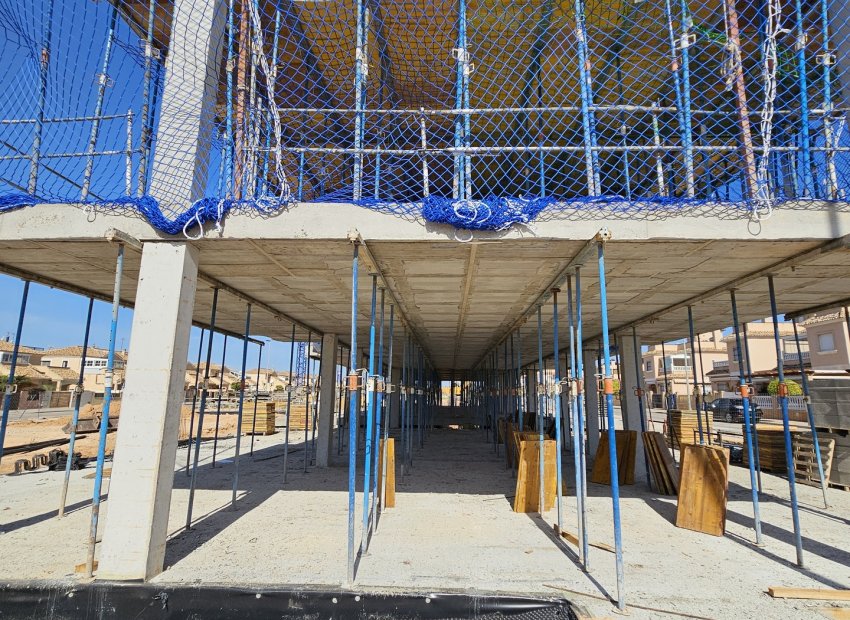 Nieuwbouw Woningen - Bungalow op verdieping -
Torre de la Horadada