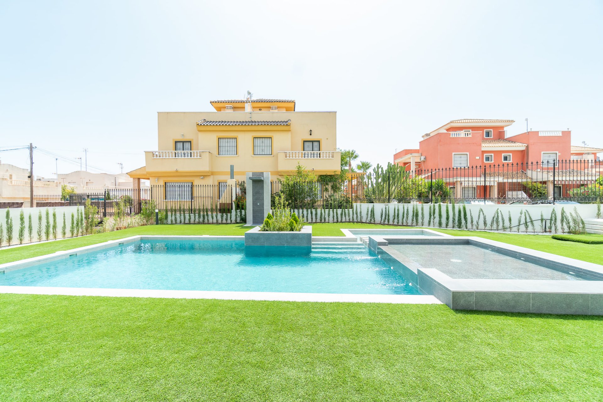 Nieuwbouw Woningen - Bungalow op verdieping -
Torrevieja
