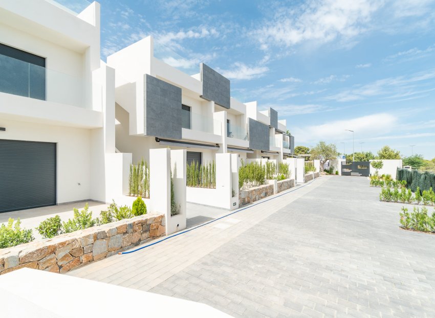 Nieuwbouw Woningen - Bungalow op verdieping -
Torrevieja