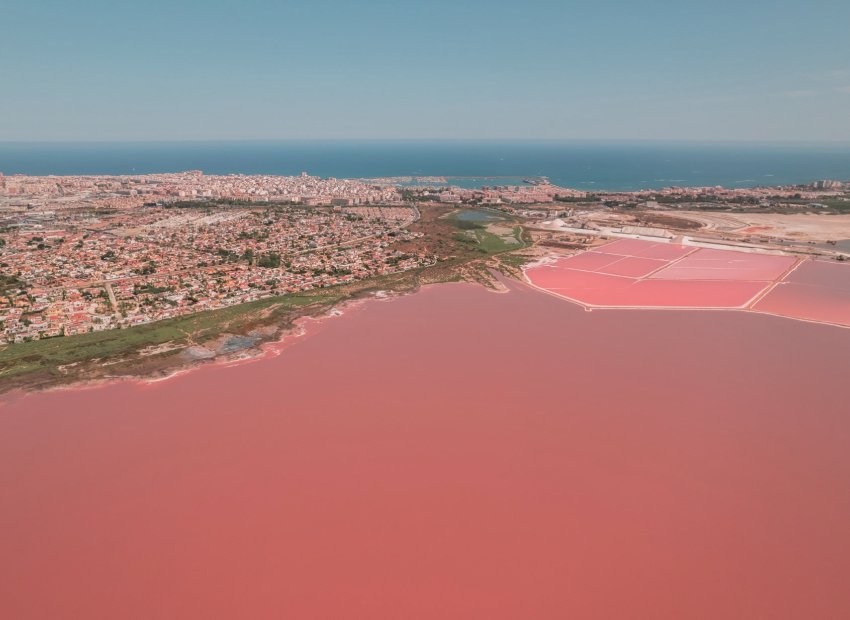 Nieuwbouw Woningen - Bungalow op verdieping -
Torrevieja