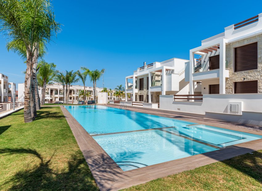 Nieuwbouw Woningen - Bungalow op verdieping -
Torrevieja