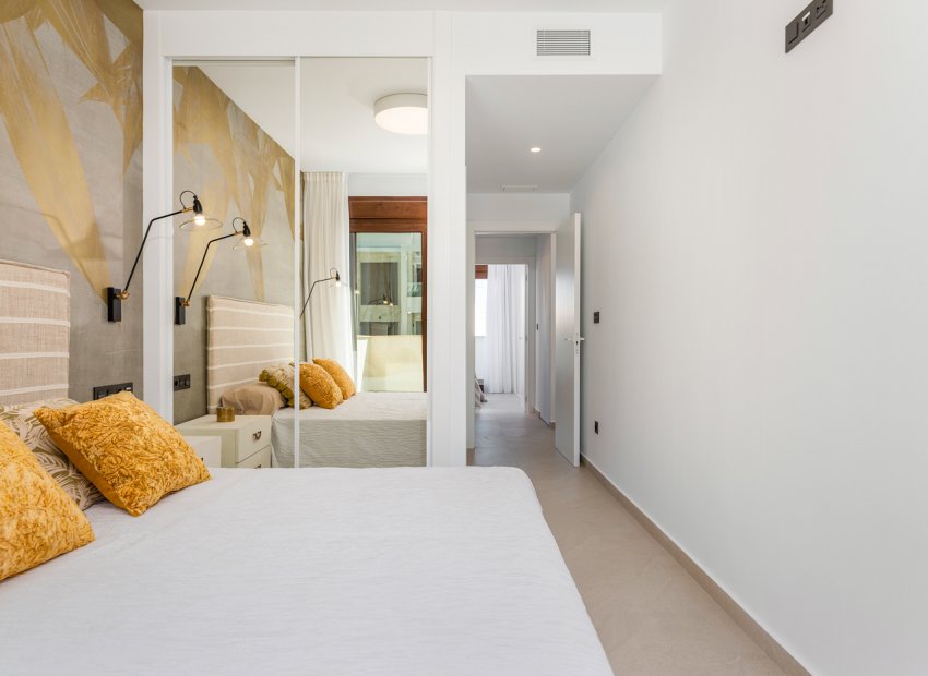 Nieuwbouw Woningen - Bungalow op verdieping -
Torrevieja