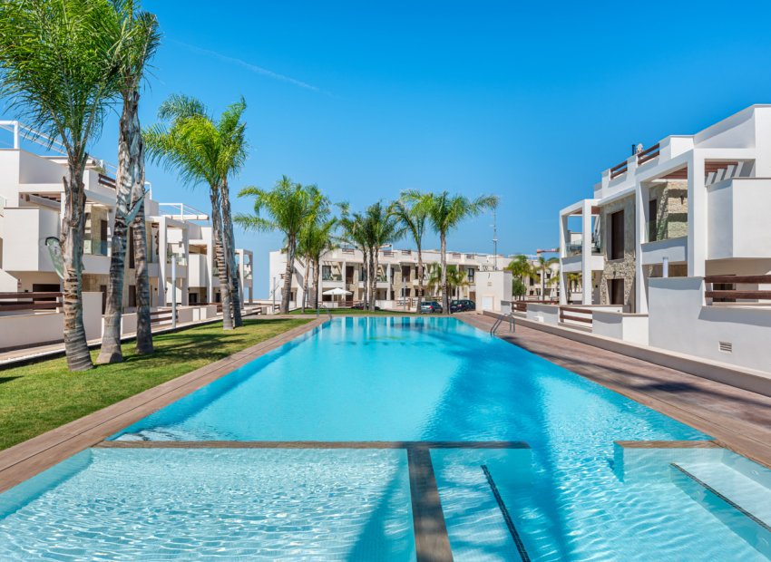 Nieuwbouw Woningen - Bungalow op verdieping -
Torrevieja