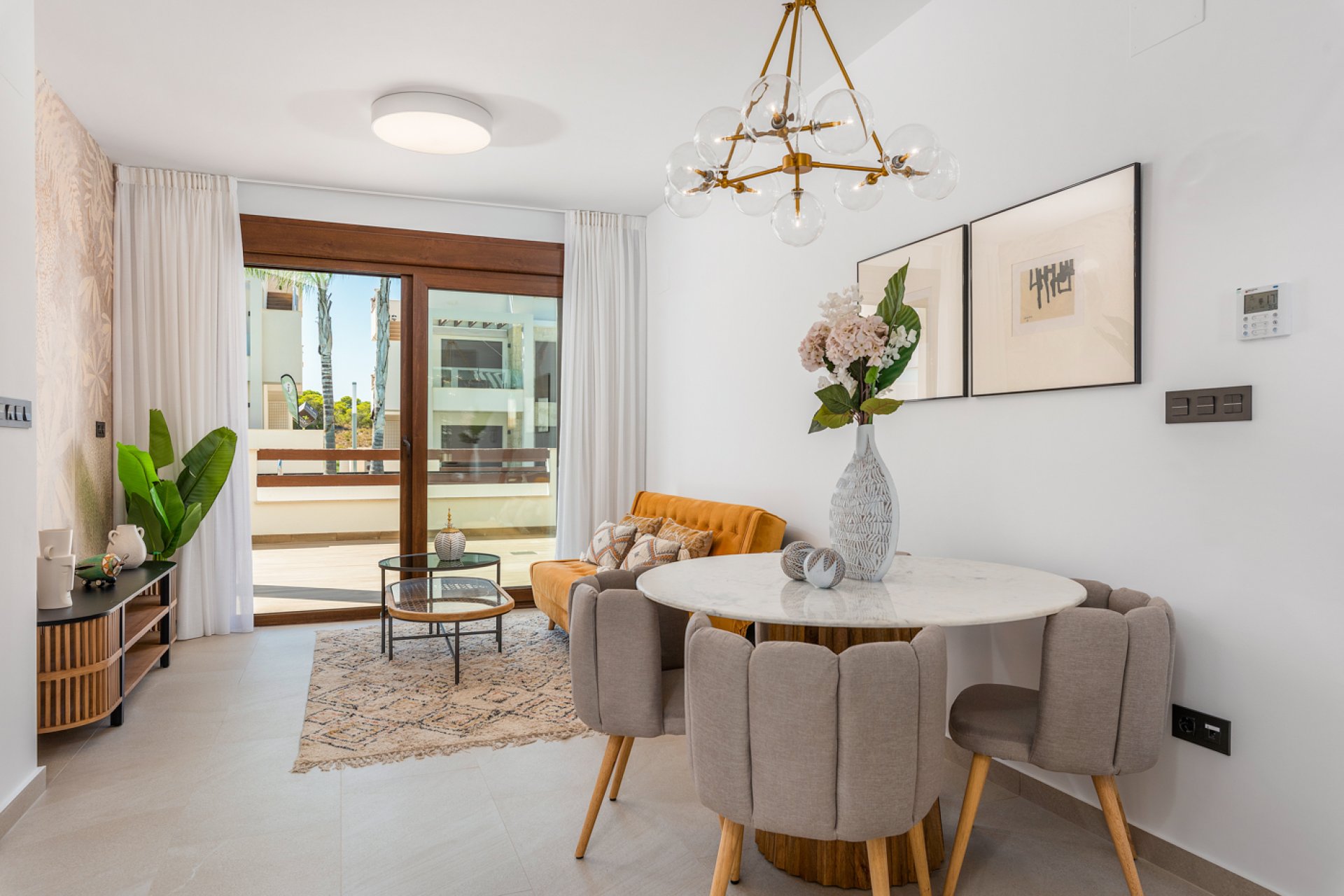 Nieuwbouw Woningen - Bungalow op verdieping -
Torrevieja