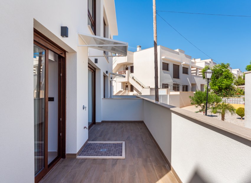 Nieuwbouw Woningen - Bungalow op verdieping -
Torrevieja
