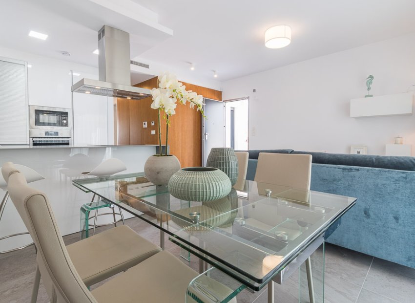 Nieuwbouw Woningen - Bungalow op verdieping -
Torrevieja