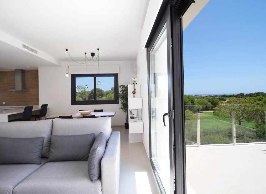 Nieuwbouw Woningen - gelijkvloers -
Pinar de Campoverde