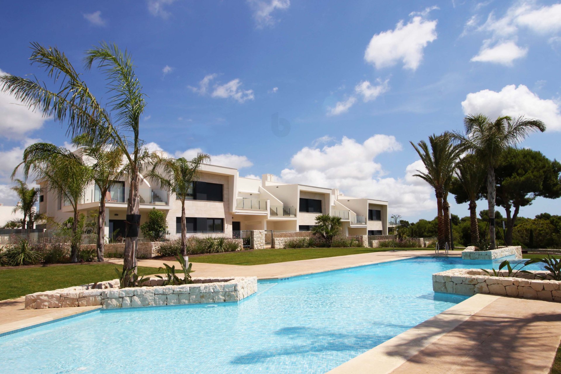 Nieuwbouw Woningen - gelijkvloers -
Pinar de Campoverde