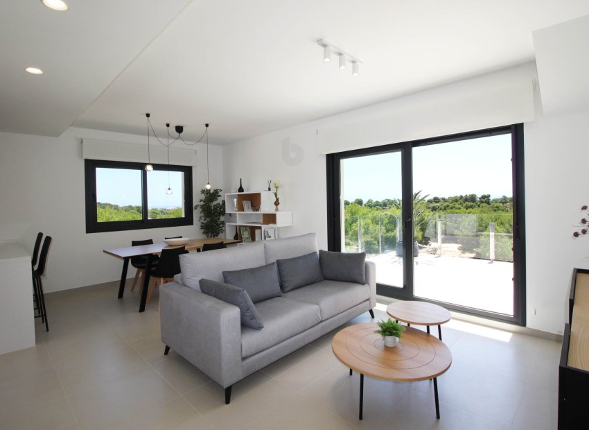 Nieuwbouw Woningen - gelijkvloers -
Pinar de Campoverde