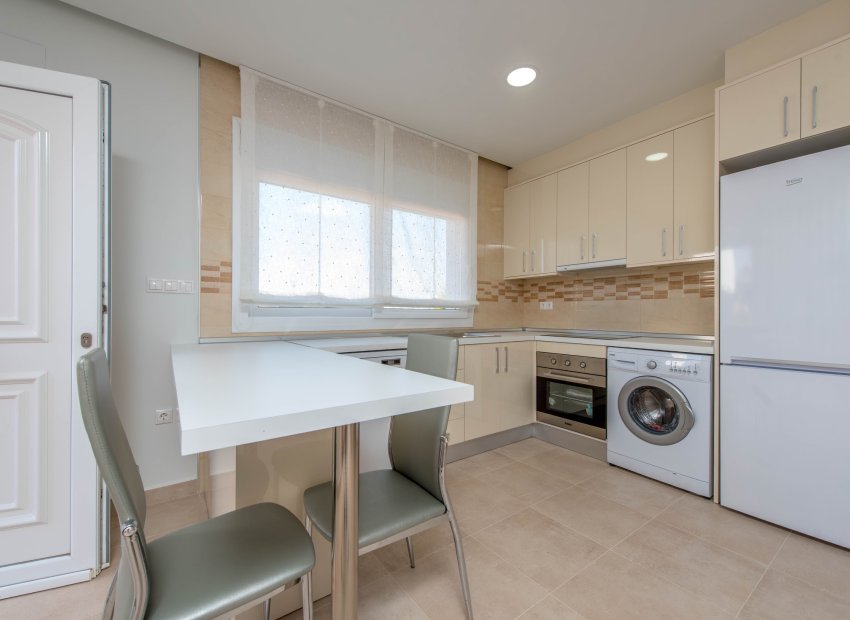 Nieuwbouw Woningen - Geschakelde Villa -
Los Alcazares - Los Alcázares