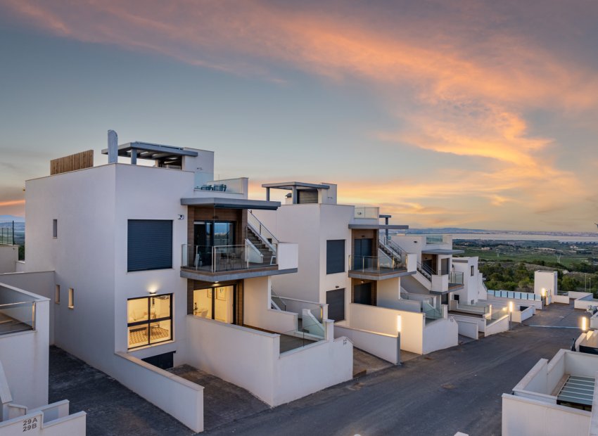 Nieuwbouw Woningen - low-bungalow -
San Miguel de Salinas