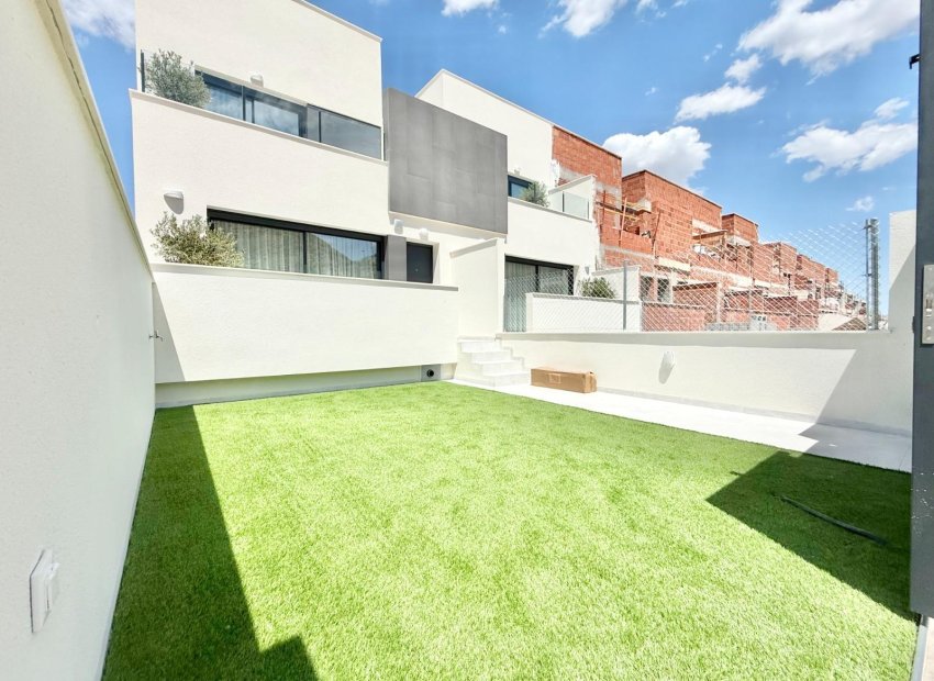 Nieuwbouw Woningen - Rijwoning -
Cox - San Fernando