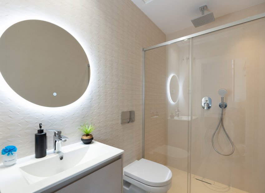 Nieuwbouw Woningen - Rijwoning -
La Marina - La Marina / El Pinet