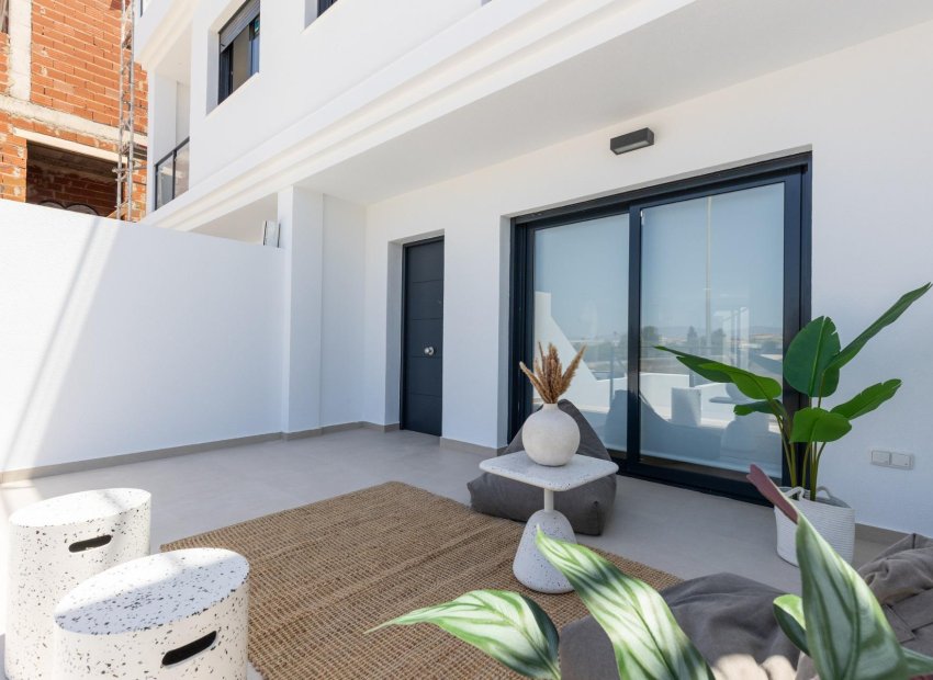 Nieuwbouw Woningen - Rijwoning -
Rafal - pueblo