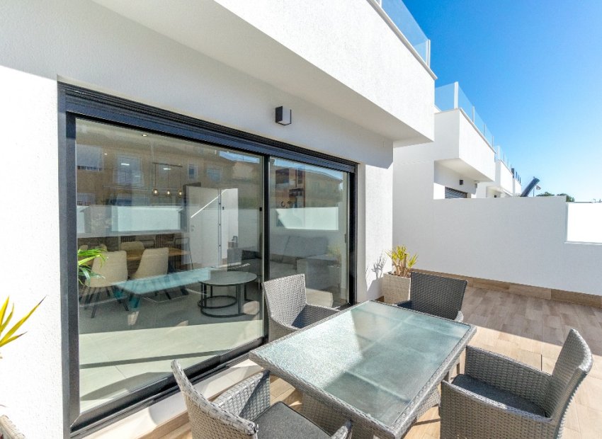 Nieuwbouw Woningen - Rijwoning -
Santiago de la Ribera - Santiago De La Ribera