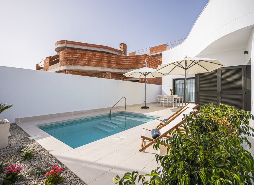 Nieuwbouw Woningen - Rijwoning -
Torrevieja