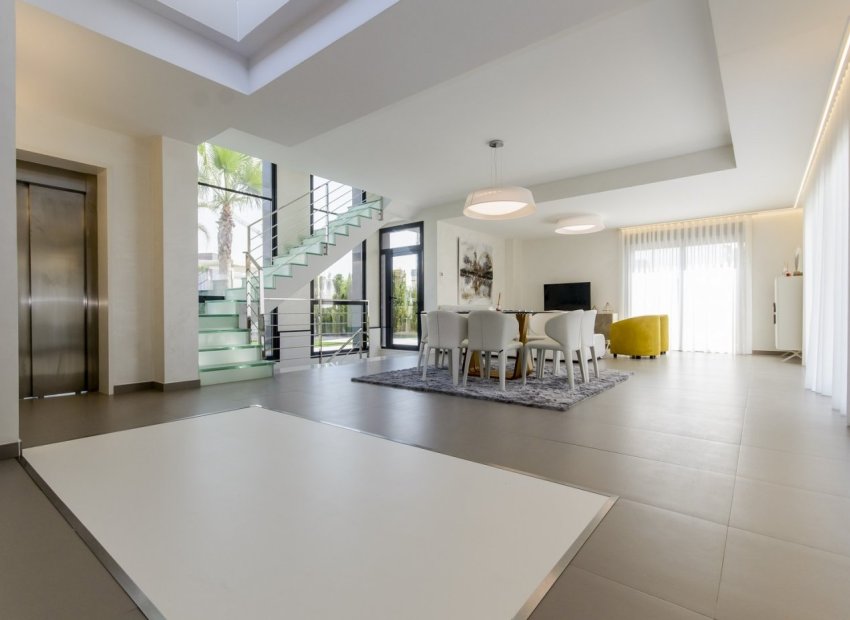 Nieuwbouw Woningen - Villa -
Orihuela Costa - Campoamor