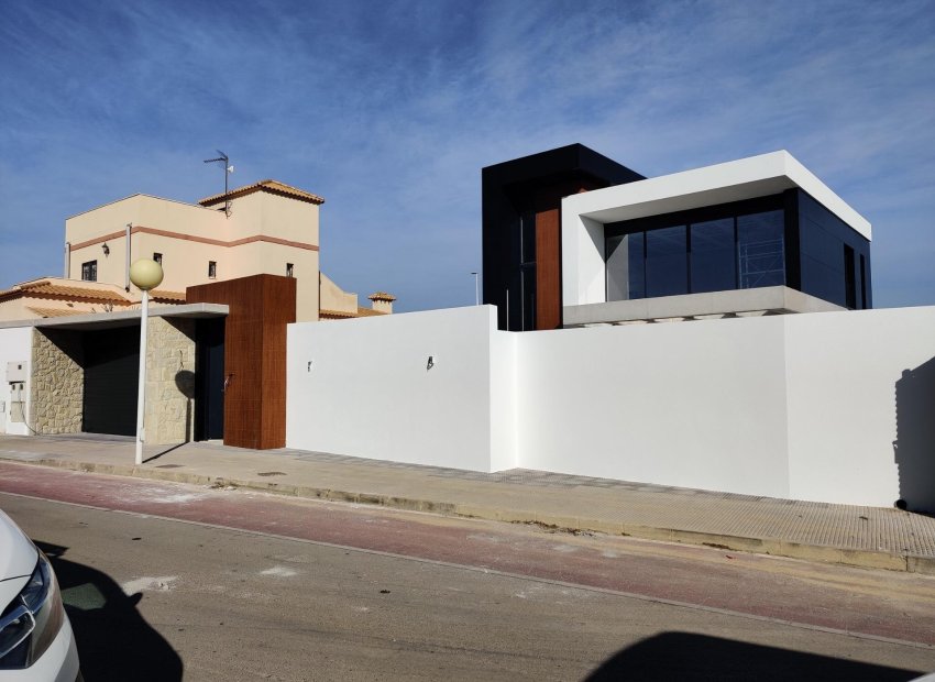 Nieuwbouw Woningen - Villa -
Orihuela Costa - La Zenia