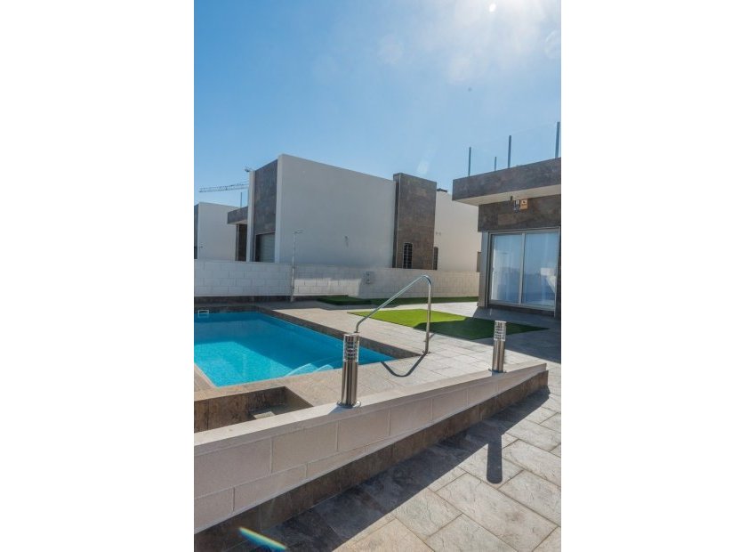 Nieuwbouw Woningen - Villa -
Orihuela Costa - PAU 8