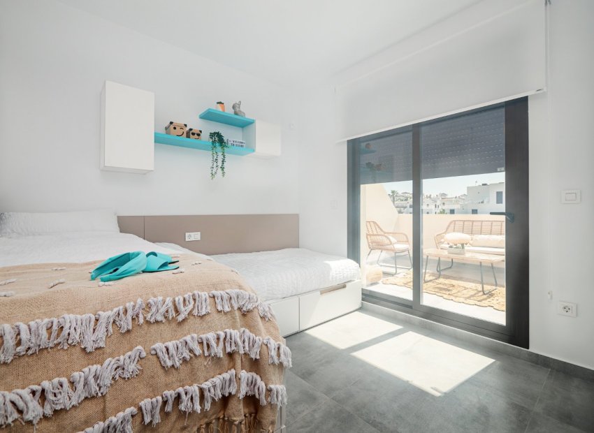 Nieuwbouw Woningen - Villa -
Orihuela Costa - PAU 8