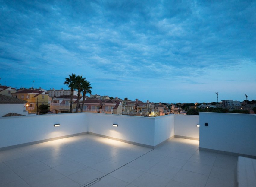 Nieuwbouw Woningen - Villa -
San Miguel de Salinas - BLUE LAGOON