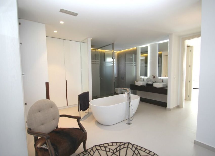 Nieuwbouw Woningen - Villa -
San Miguel de Salinas