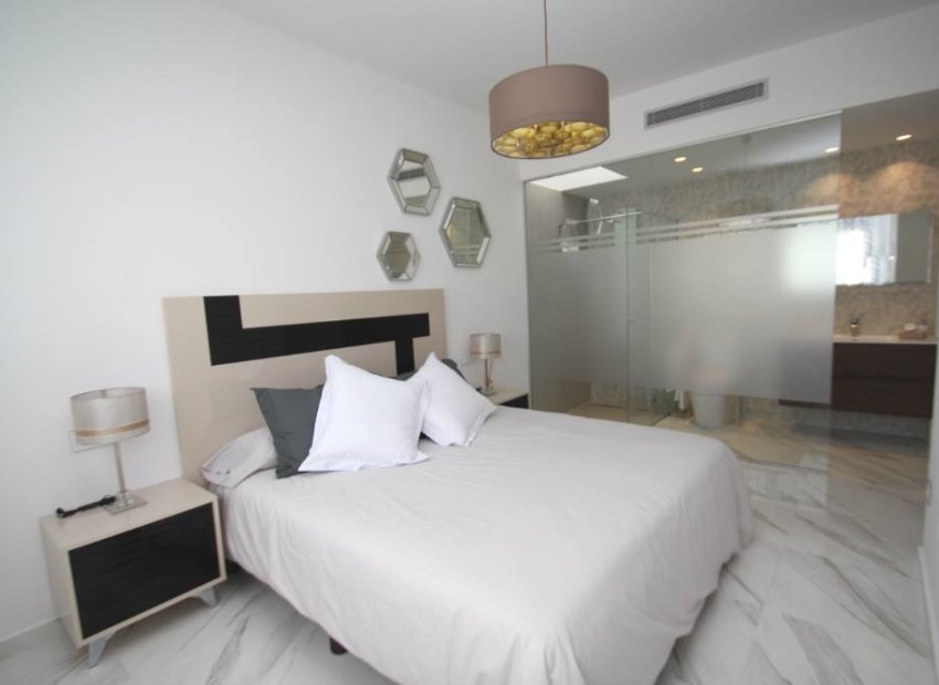 Nieuwbouw Woningen - Villa -
San Miguel de Salinas