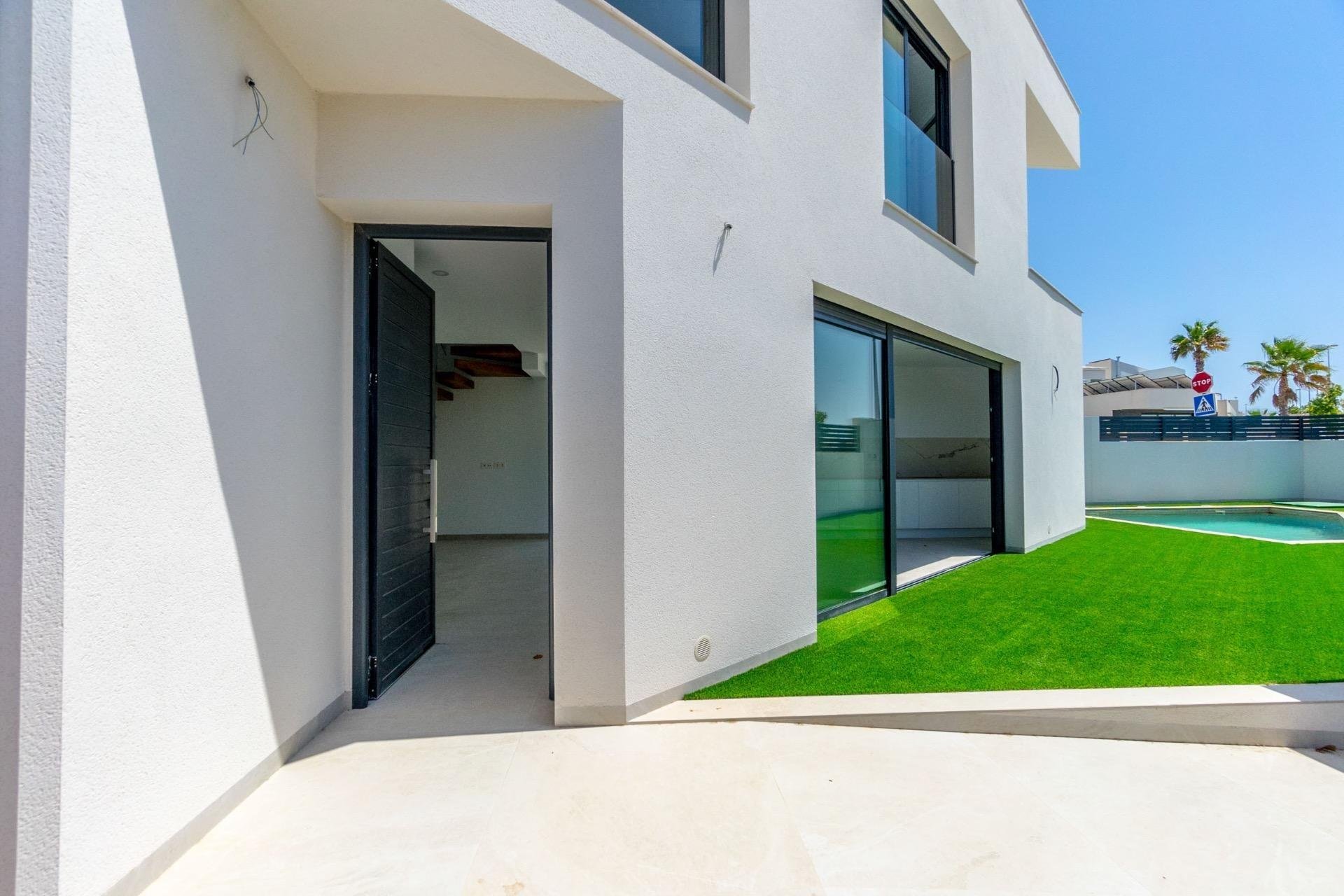 Nieuwbouw Woningen - Vrijstaande woning / Villa -
Benijofar