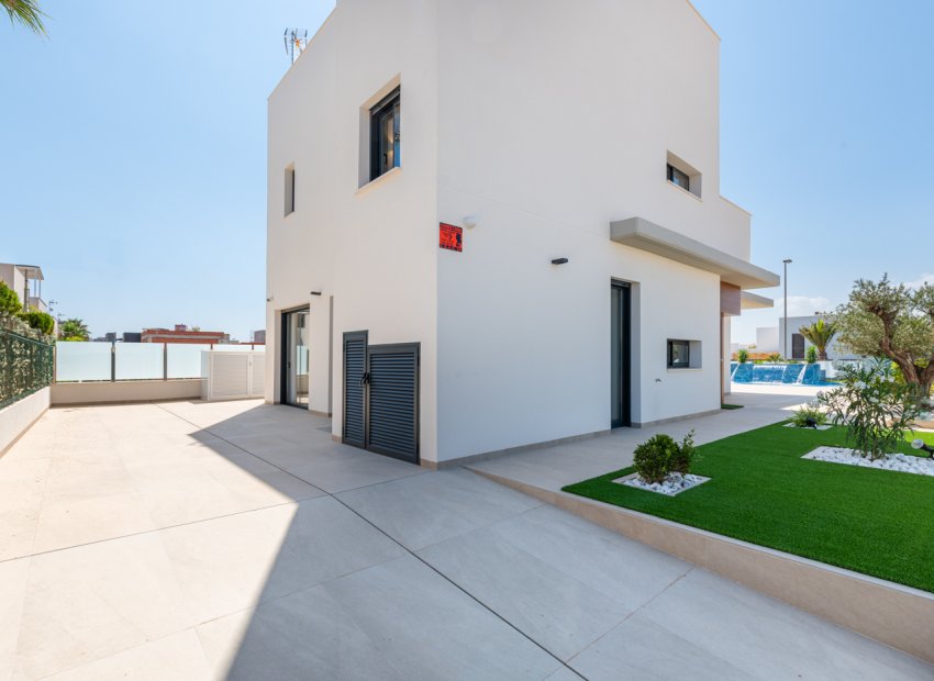 Nieuwbouw Woningen - Vrijstaande woning / Villa -
Orihuela Costa
