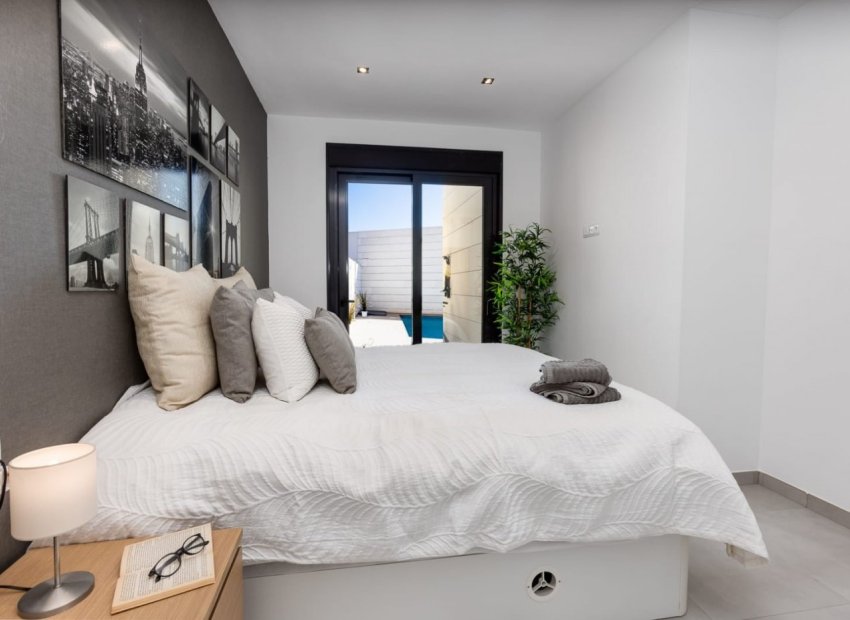 Nieuwbouw Woningen - Vrijstaande woning / Villa -
Pilar de la Horadada - pueblo