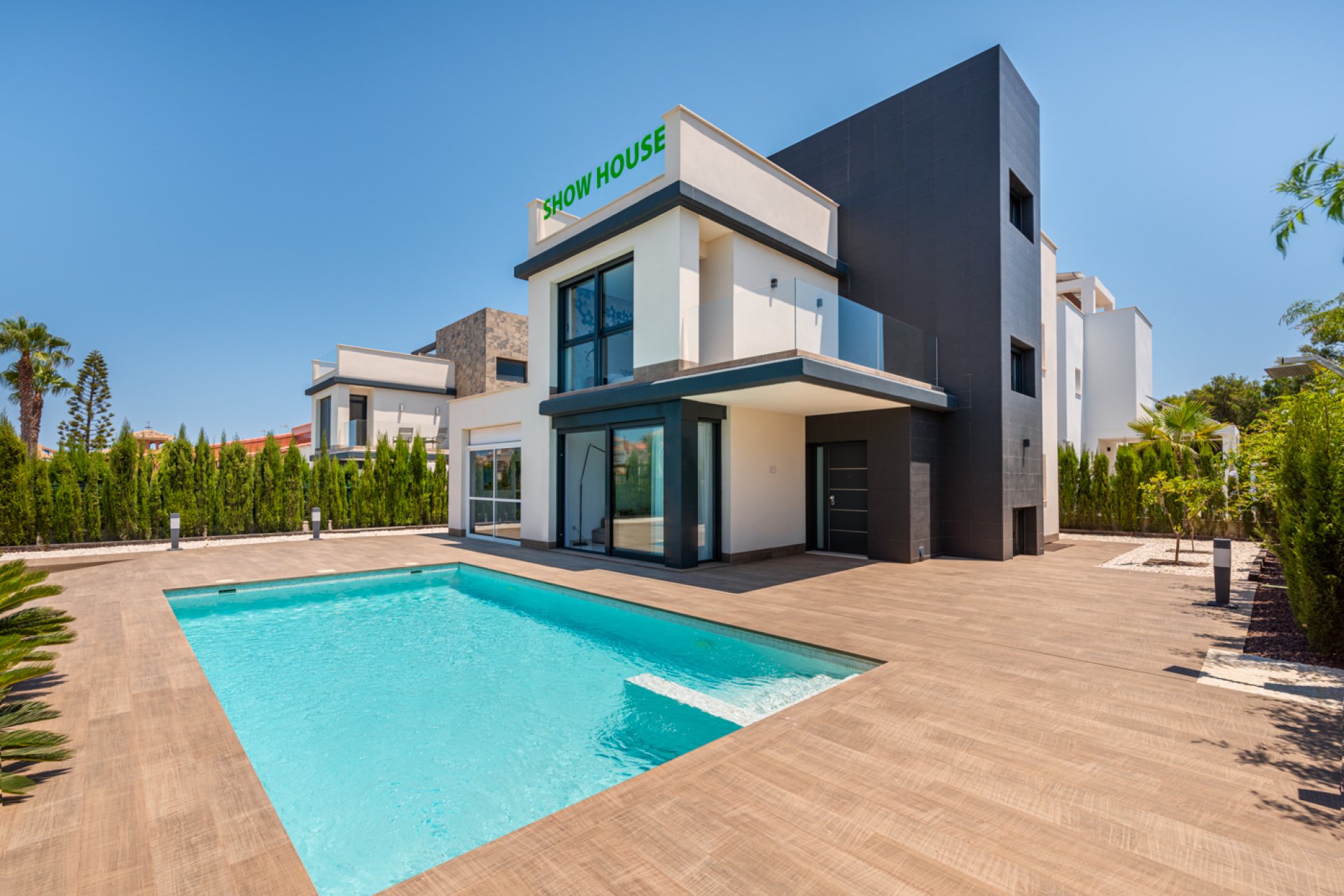 Nieuwbouw Woningen - Vrijstaande woning / Villa -
Playa Paraiso