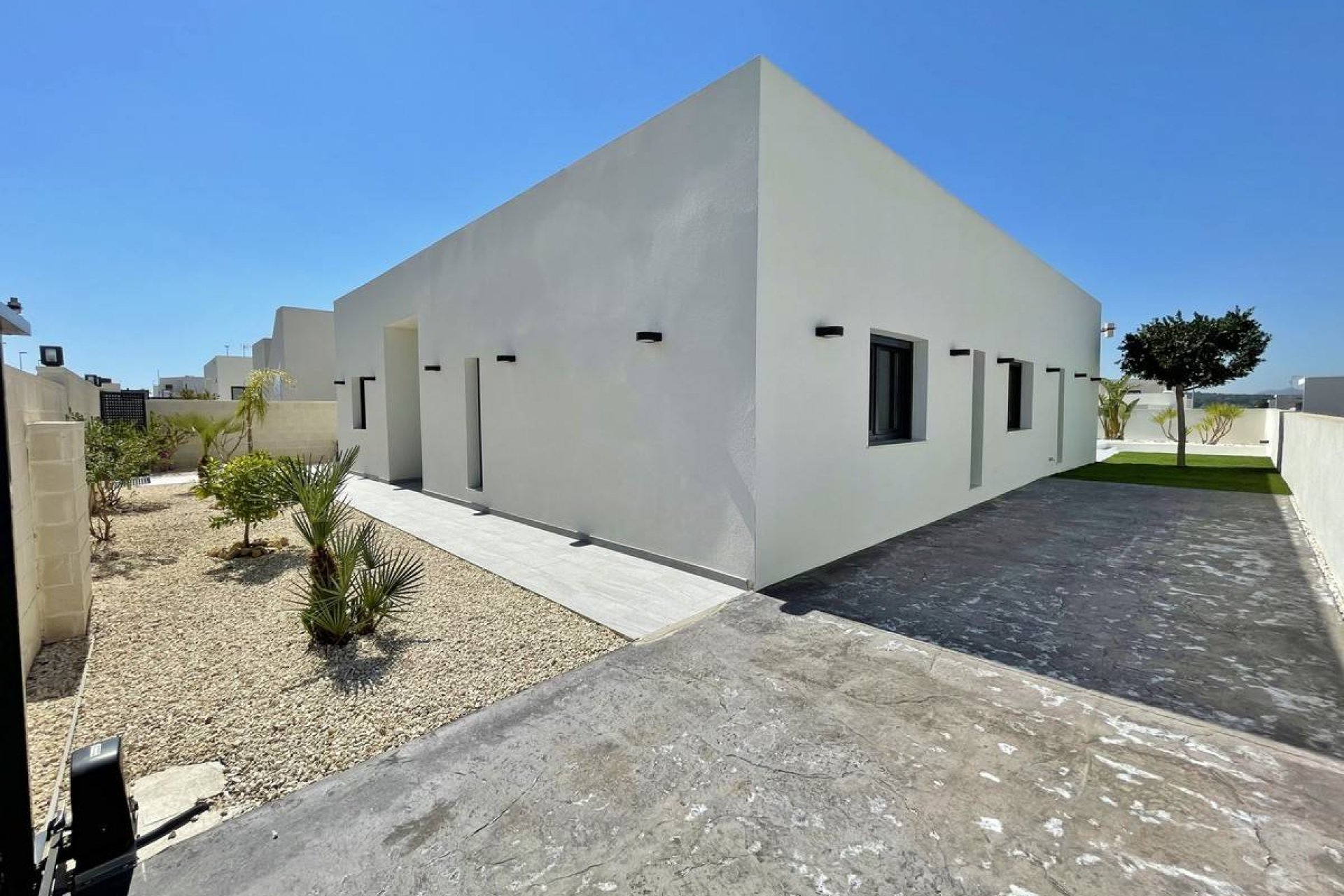 Nieuwbouw Woningen - Vrijstaande woning / Villa -
Rafal