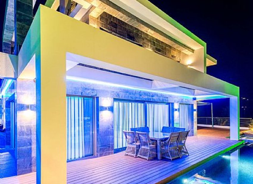 Nieuwbouw Woningen - Vrijstaande woning / Villa -
San Bernardo