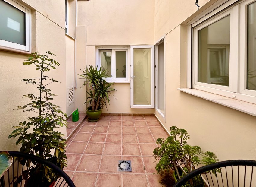 Nouvelle construction - Appartement au rez-de-chaussée -
Alicante - Alicante (Alacant)