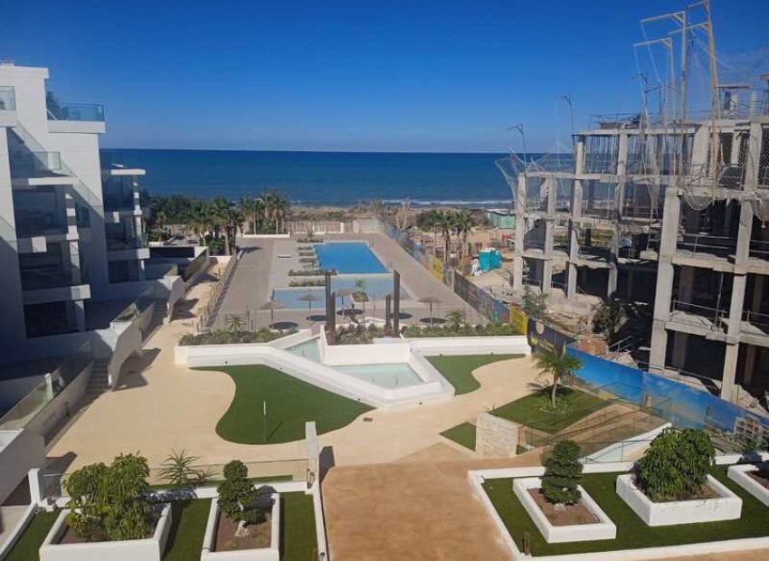 Nouvelle construction - Appartement -
Denia