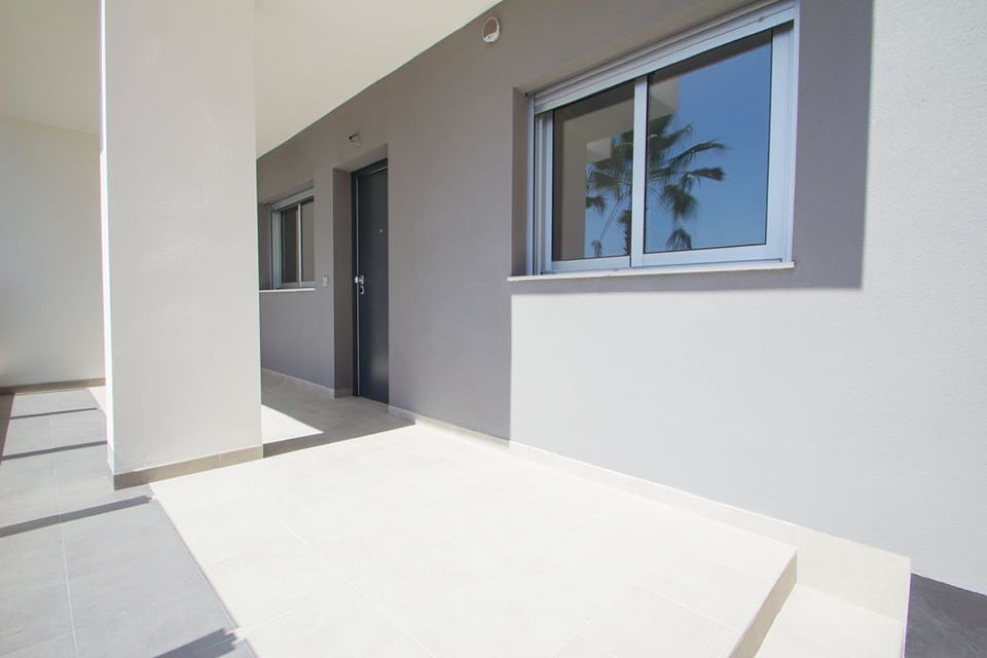 Nouvelle construction - Appartement -
Res. Las Filipinas